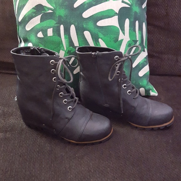 cut out snakeskin booties